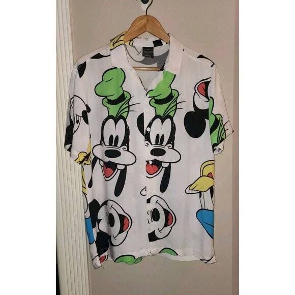 DISNEY Shirt button up Medium Mens Goofy Mickey Donald Disney Parks Disneyland - Picture 1 of 7